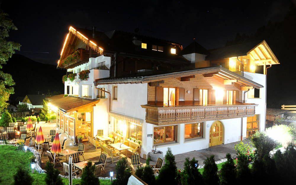 Hotel Monte Paraccia St. Vigil Exteriör bild