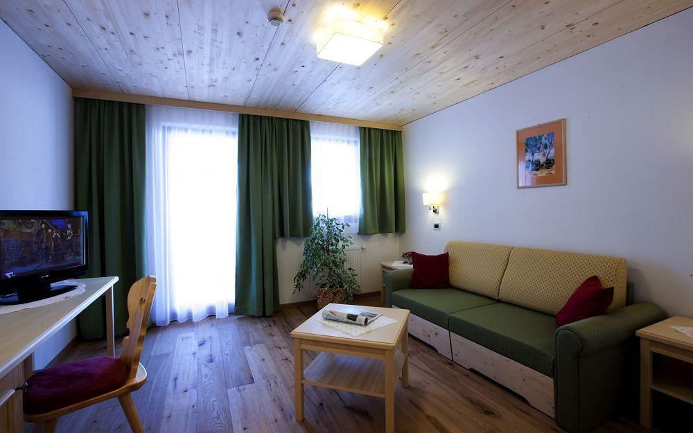 Hotel Monte Paraccia St. Vigil Exteriör bild